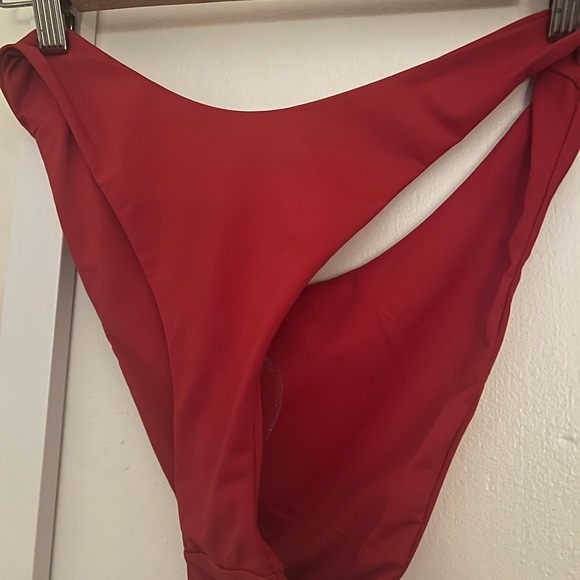 Dynamite red bikini never worn - Picture 3 of 6